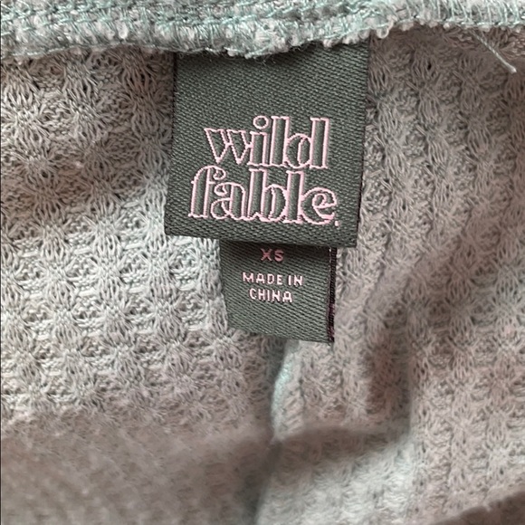 Women’s Blue V-neck Sweater - Picture 5 of 5